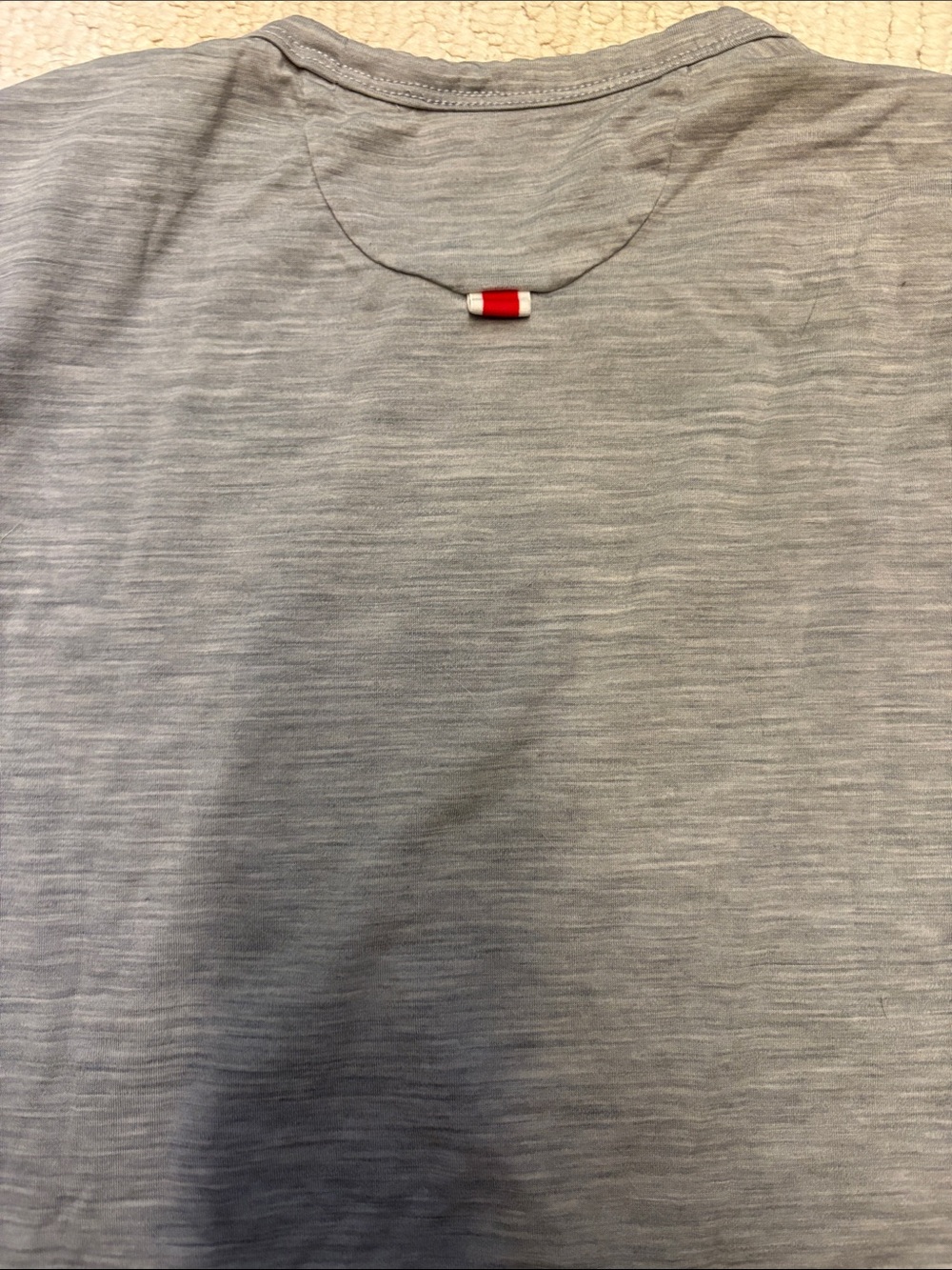 Tracksmith women’s short sleeve harrier tee original size medium heather gray - Picture 6 of 6